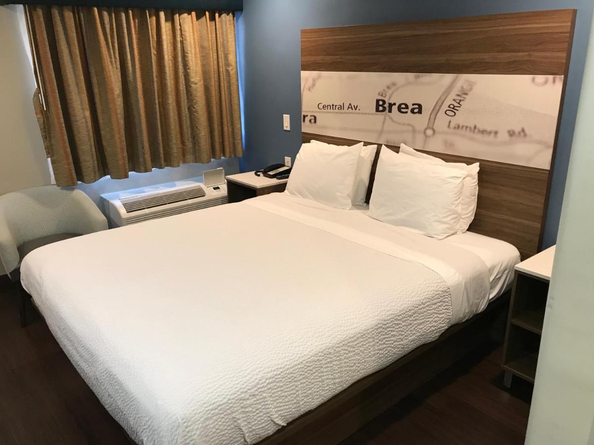 Hyland Inn Brea Esterno foto